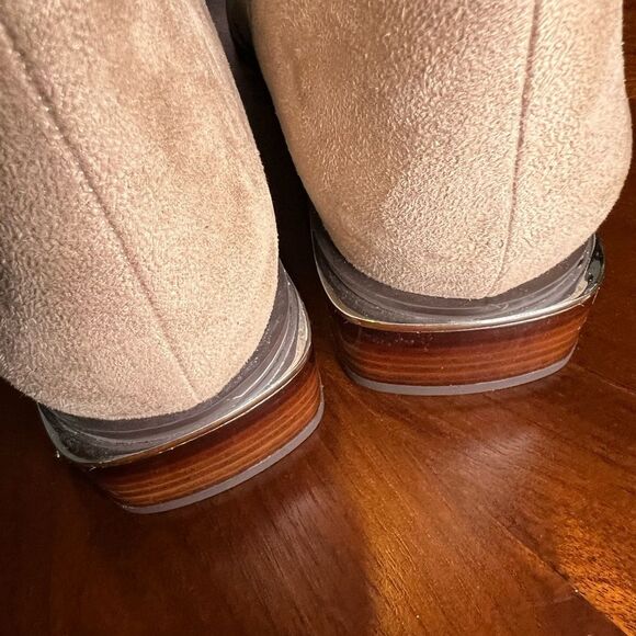 Alfani Amyy Pan Suede Ankle Booties 🔥 NEW 🔥 taupe 🔥 size 9.5 - Picture 4 of 8